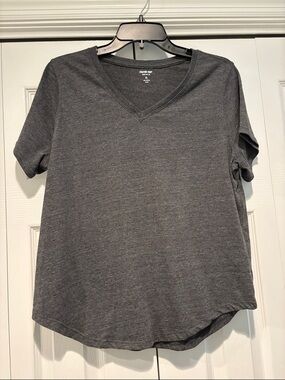 Starting Point V-Neck Short Sleeve Tee - Charcoal